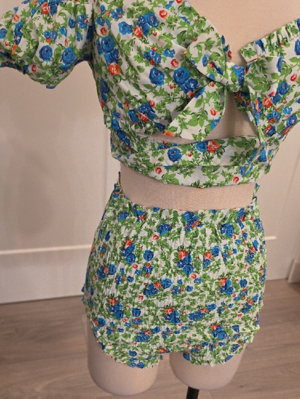 House of Sunny Green Floral matching Smocked Short Set size 2 new with tags - Picture 7 of 16